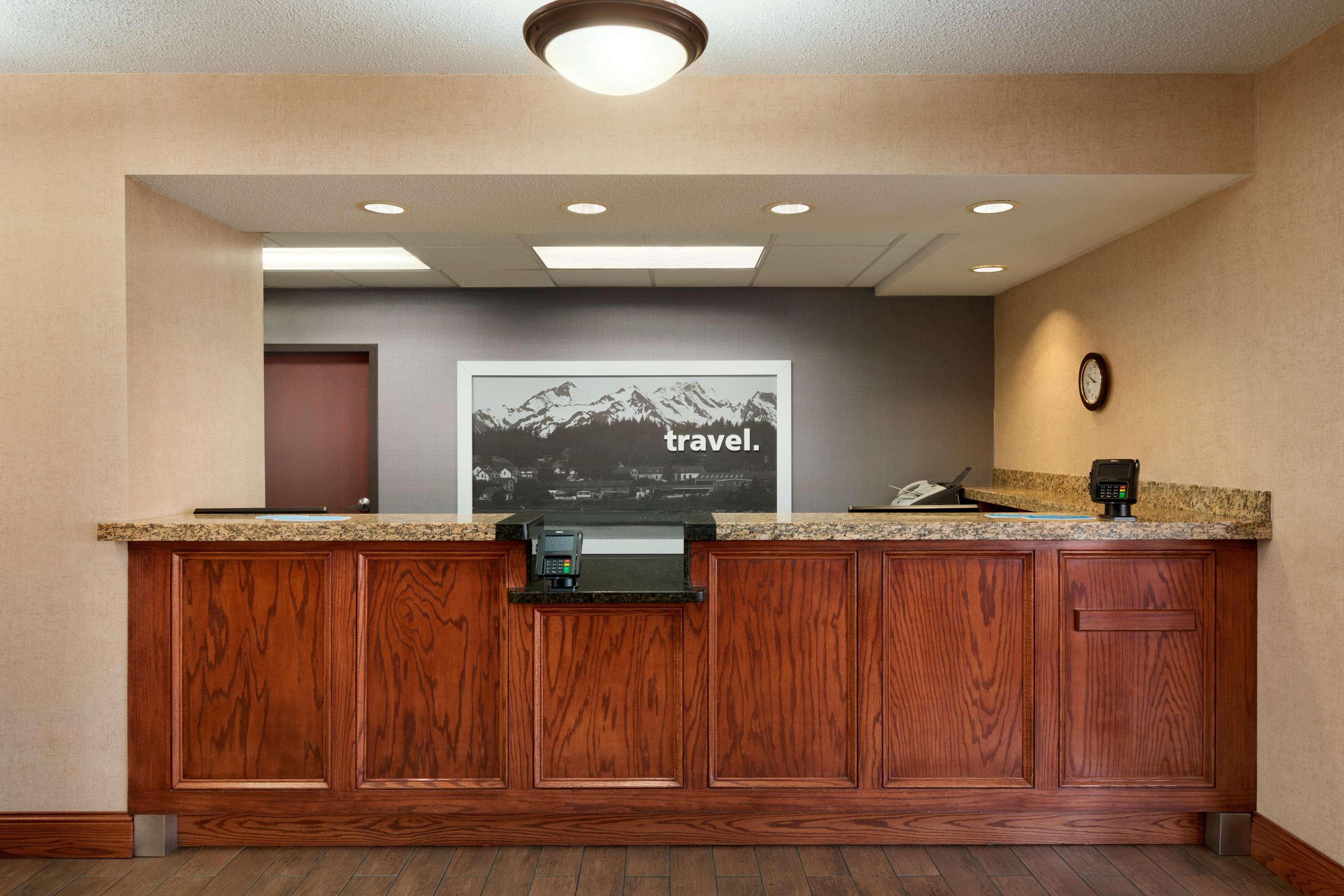Hampton Inn Longmont Bagian luar foto